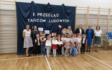 Przegląd tańc&oacute;w ludowych 3