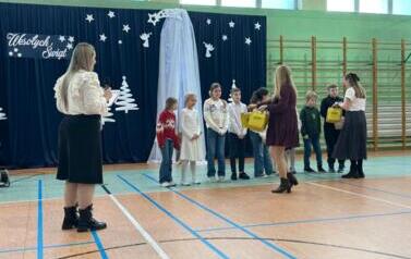  Świąteczne spotkanie społeczności szkolnej 46