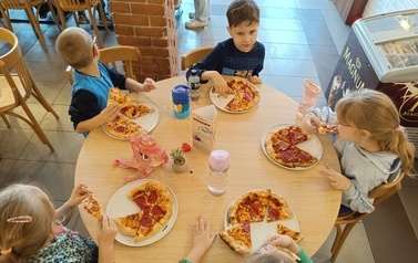 Dzień pizzy w 0a 3