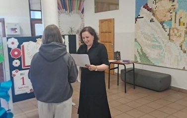 Przedmiot użytkowy z surowc&oacute;w wt&oacute;rnych 1