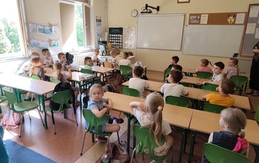 Wizyta dzieci z 0a w klasie 3a 4
