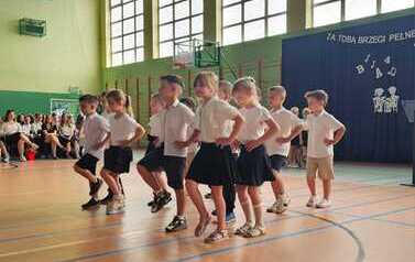 Uroczyste zakończenie klas 0-7 2