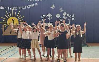 Uroczyste zakończenie klas 0-7 26