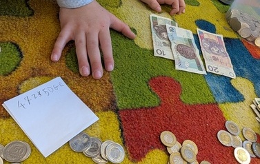 Poznajemy polskie pieniądze - 1b 2