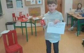 "Magiczne drzewo. Czerwone krzesło" Andrzej Maleszka 13