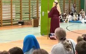 Wizyta Scholi w SP1 6