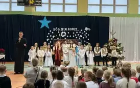 Wizyta Scholi w SP1 10