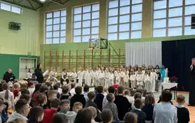 Wizyta Scholi w SP1 13