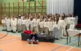 Wizyta Scholi w SP1 25
