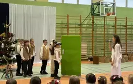 Wizyta Scholi w SP1 37