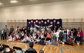 Dzień mamy i taty w 1b 9