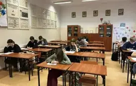 ALE M&Oacute;ZG 2