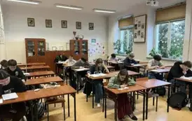 ALE M&Oacute;ZG 10