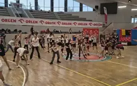 Uczniowie klas 4&ndash;6 w projekcie edukacyjno-sportowym Hooop Sport 7