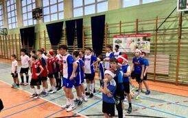 I Mikołajkowy Turniej Piłki Nożnej w Szkole Podstawowej Nr 1 7