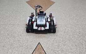 Robot 10