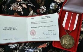 Medal Komisji Edukacji Narodowej 4