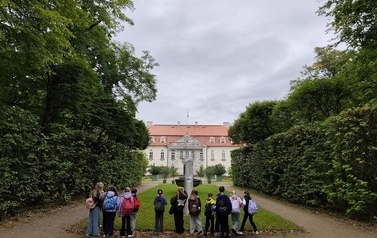 Wycieczka do Nieborowa klasy 3b 10