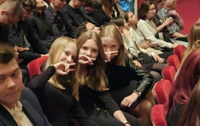 Zdjęcie do Wycieczka do teatru klasy 7a