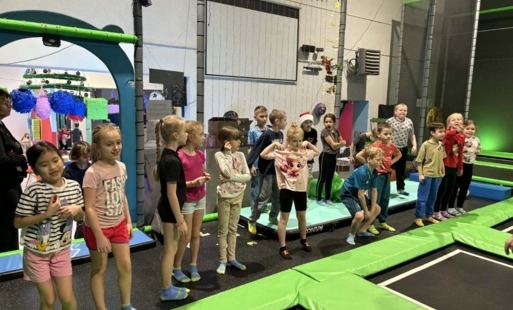Zdjęcie do Wyjście klasy 2a do Parku Trampolin Gravity