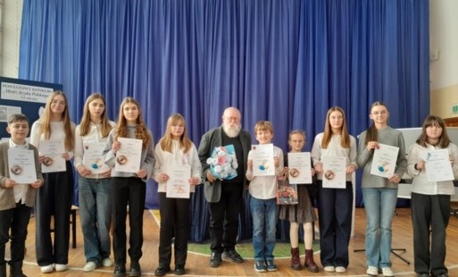 Zdjęcie do Konkurs powiatowy "Mistrz Języka Polskiego"
