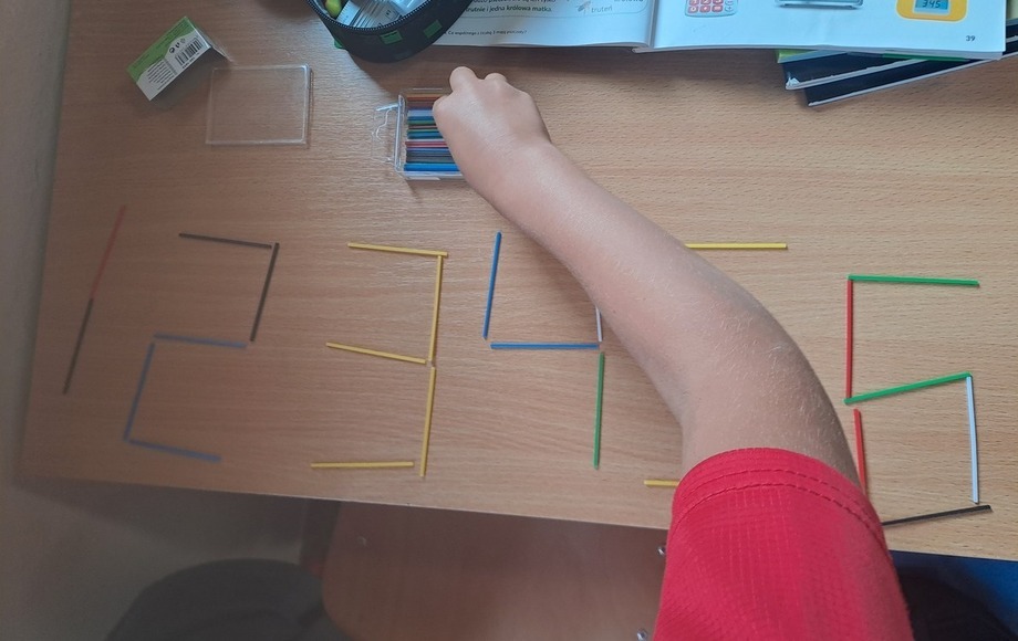 Zajęcia z matematyki w klasie 1a SP 1 w Sochaczewie